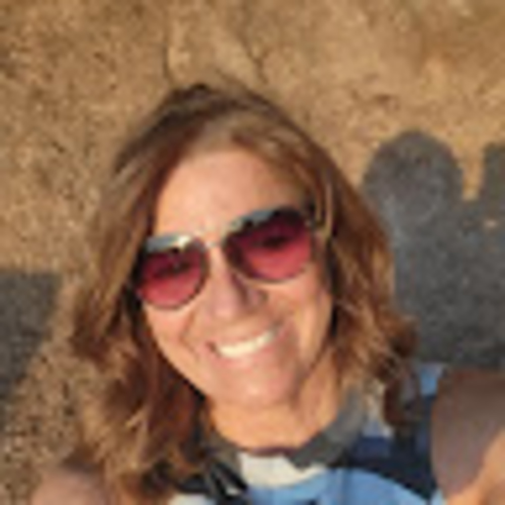 Meet your Posher, Julie